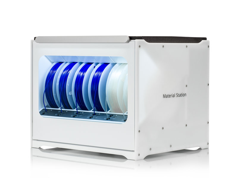 UltiMaker Material Station