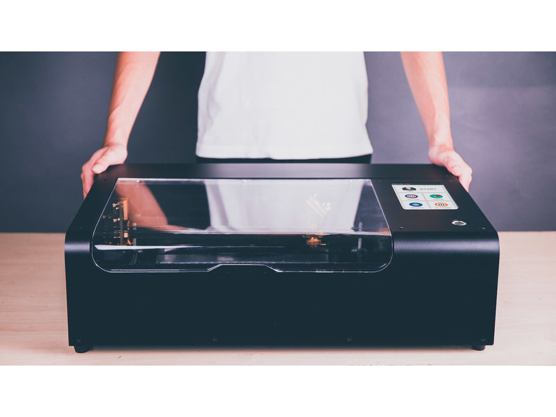 FLUX Open Box Gold Beamo