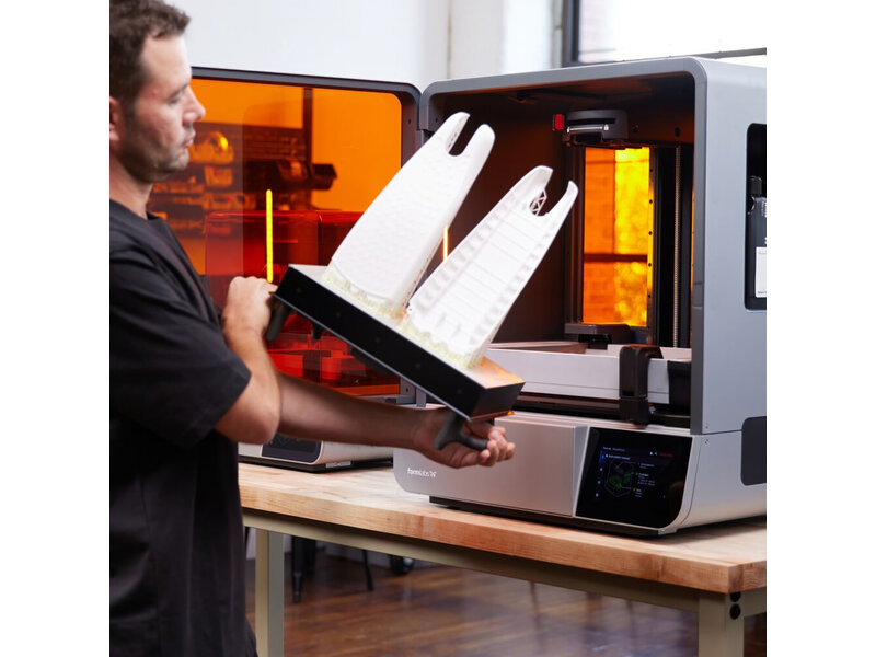 Formlabs Form 4L PKG-F4L-WSVC-BASIC