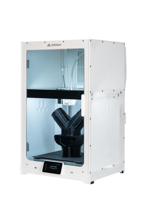 UltiMaker S8