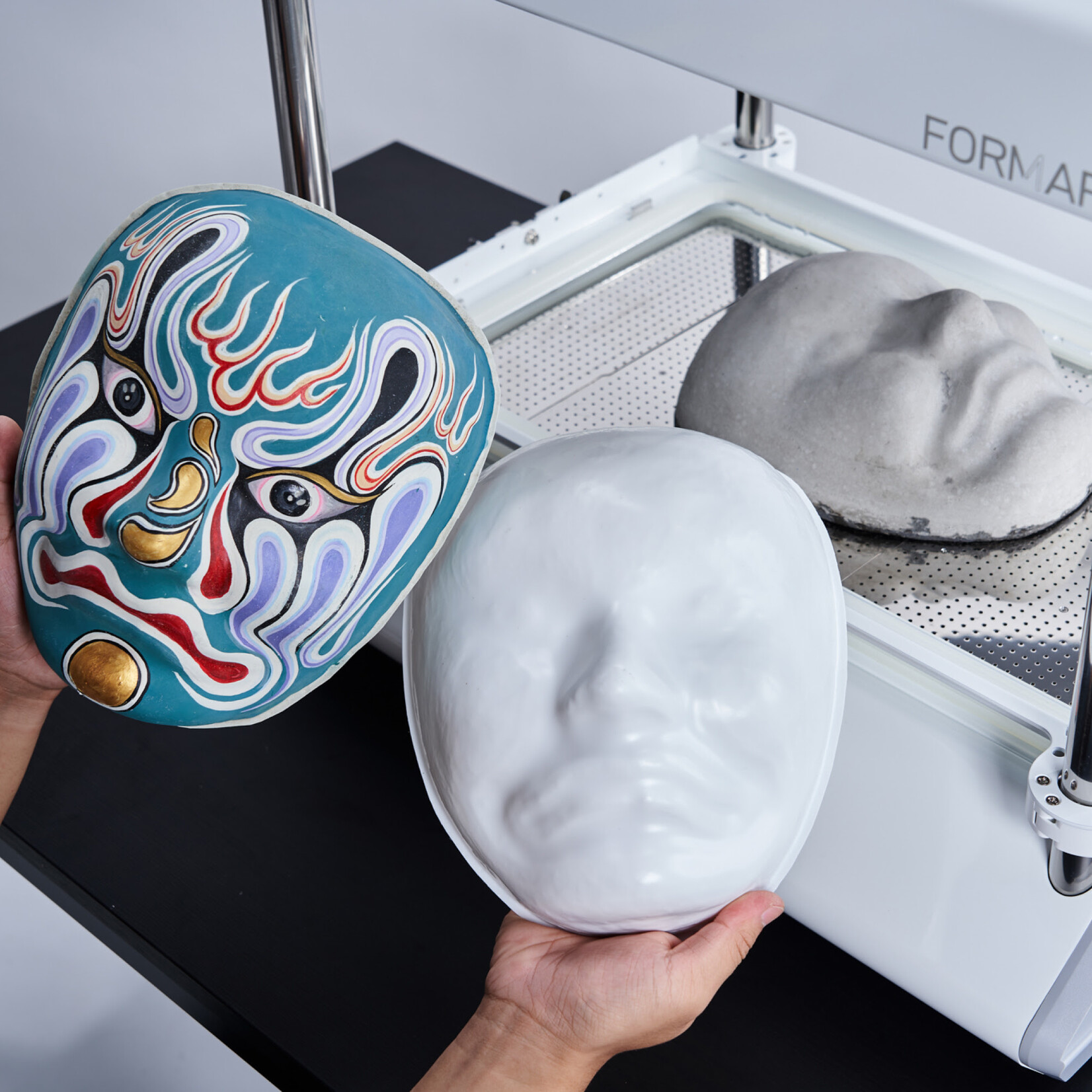 MY YARD White HIPS A4