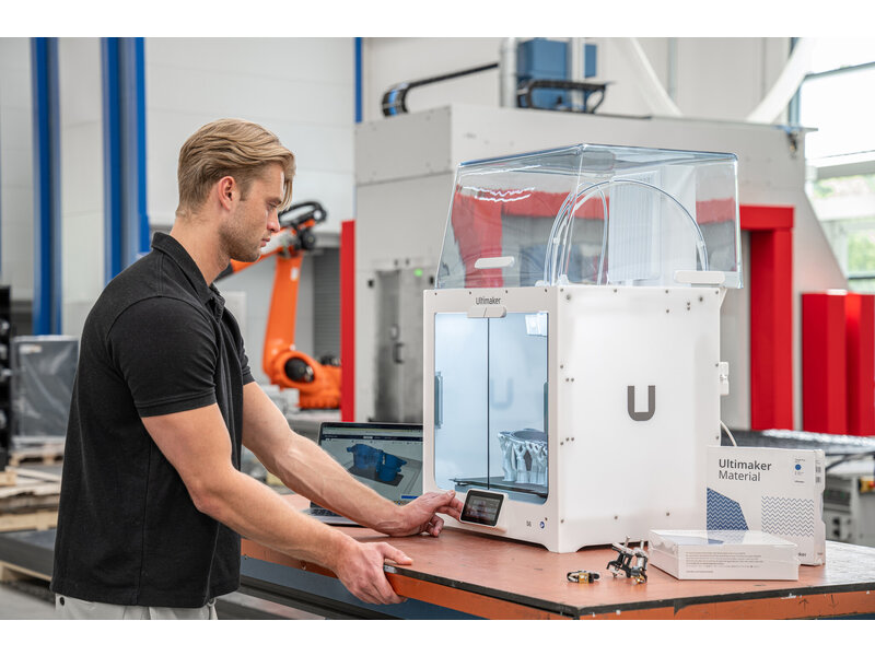 UltiMaker S6