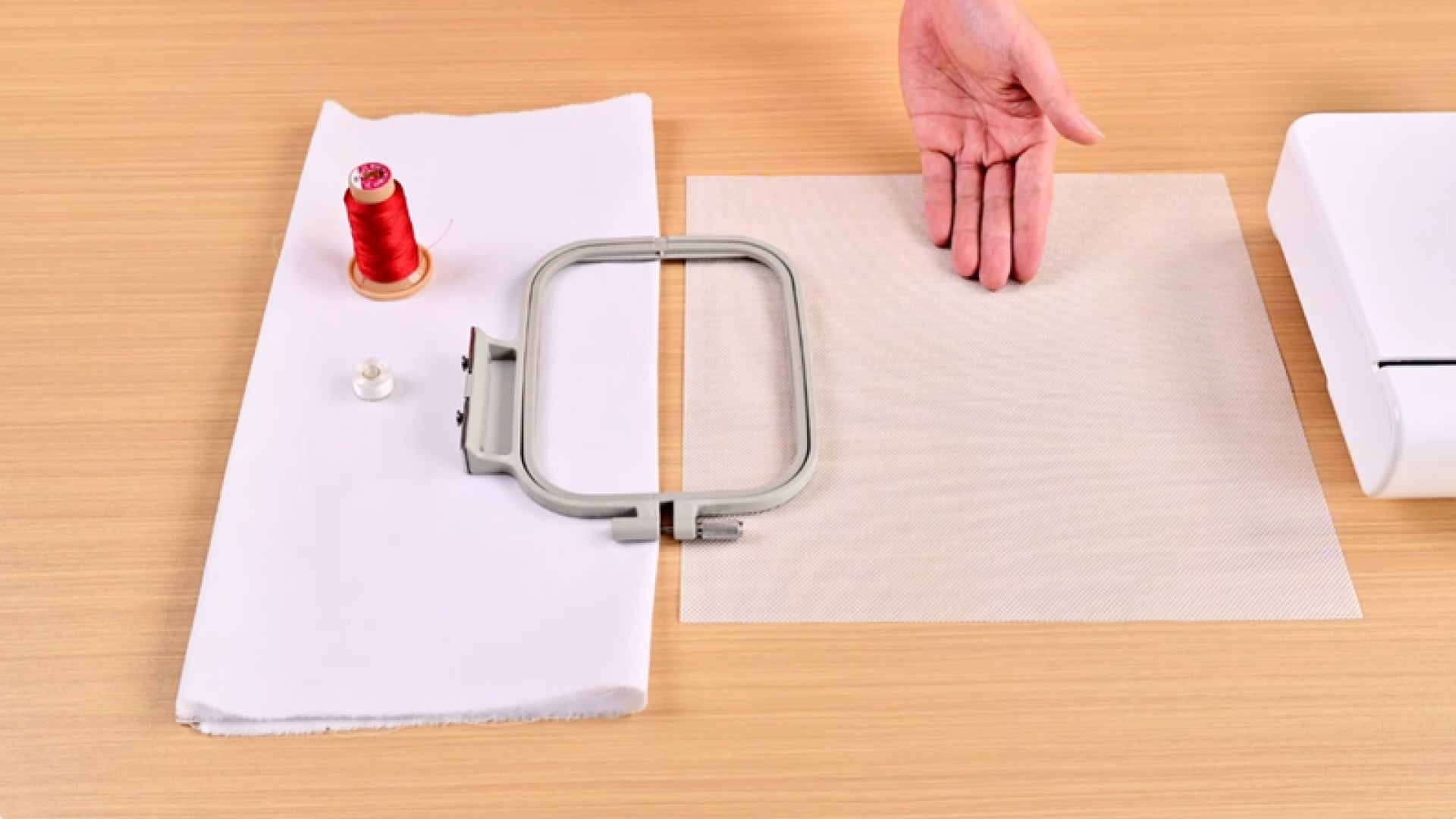 How to install an embroidery hoop on a PooLin EOC03 or EOC05 embroidery machine