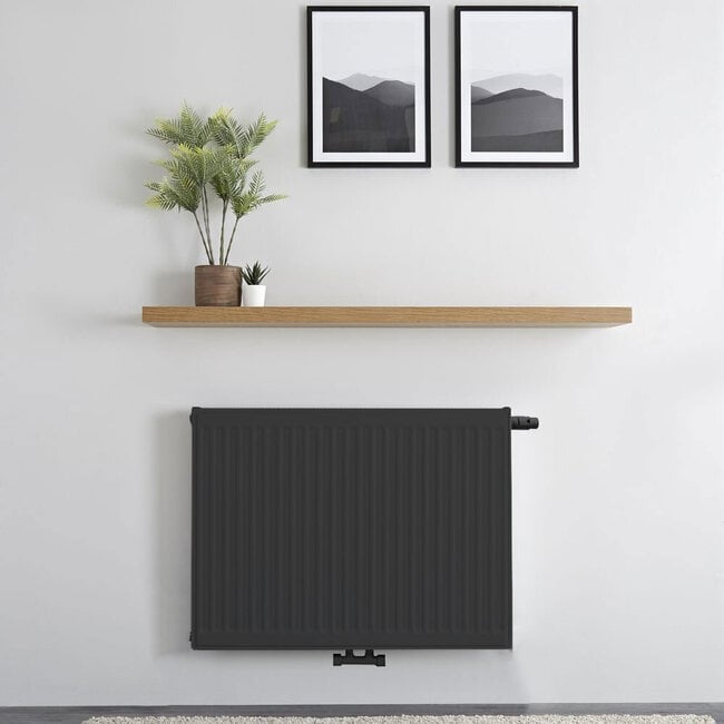 H50 x B120 T22 - Paneelradiator C8 geribbelde voorzijde Mat Zwart