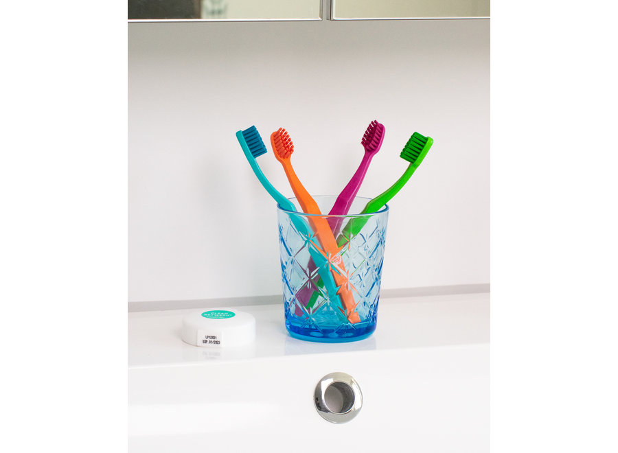 Ecological children's toothbrush - 4 colors