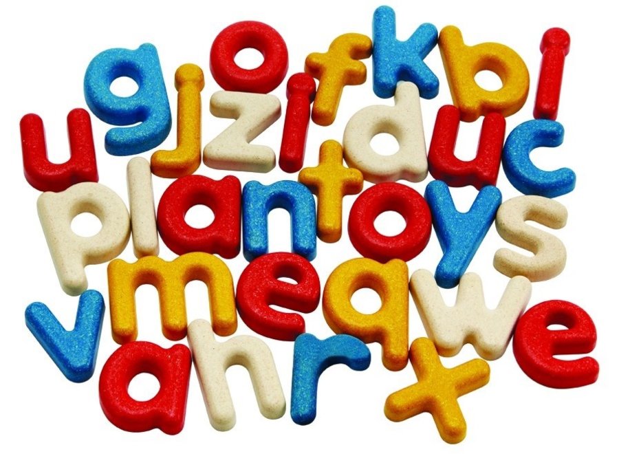 Lettres en bois minuscules – Alphabet de PlanToys : Un jeu éducatif pour apprendre l'alphabet et former des mots avec des lettres colorées