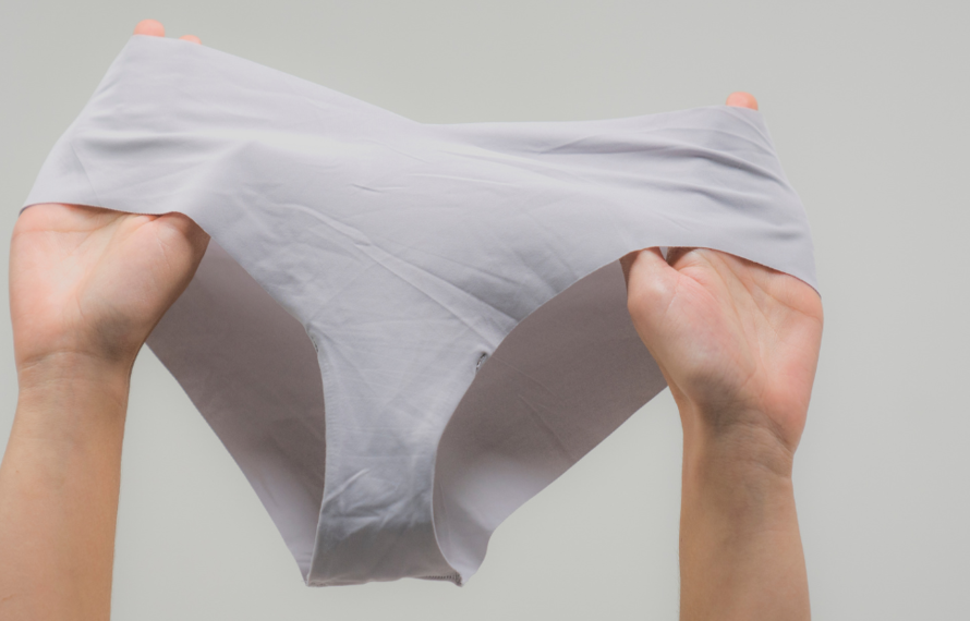 Je menstruatie ondergoed wassen in 5 simpele stappen - handwas of wasmachine