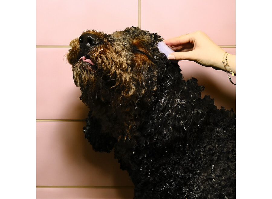 Furry Dog Conditioner Bar - Wonderful scent - Cleans the coat