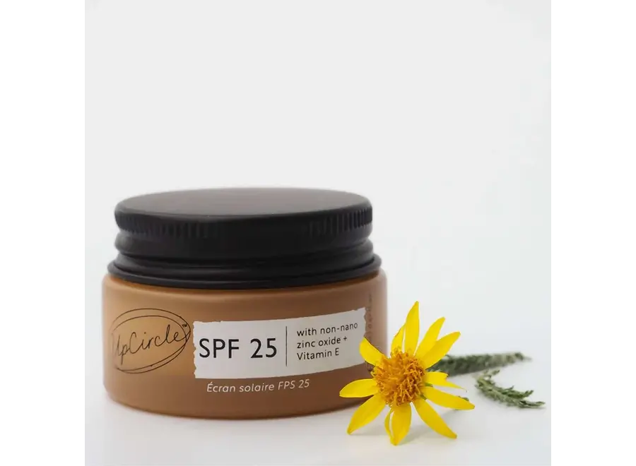 Crème solaire - SPF 25 - Framboises recyclées - Visage - Filtres UVA & UVB - 20 ML