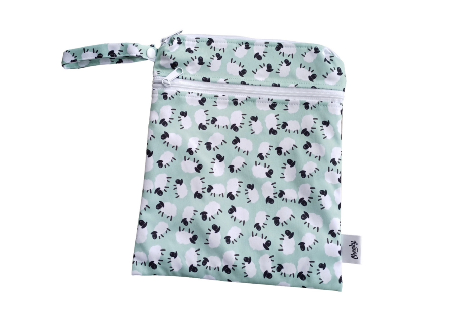 Cheeky Wipes – Sac de lavage double luxe – Counting Sheep – Taille M