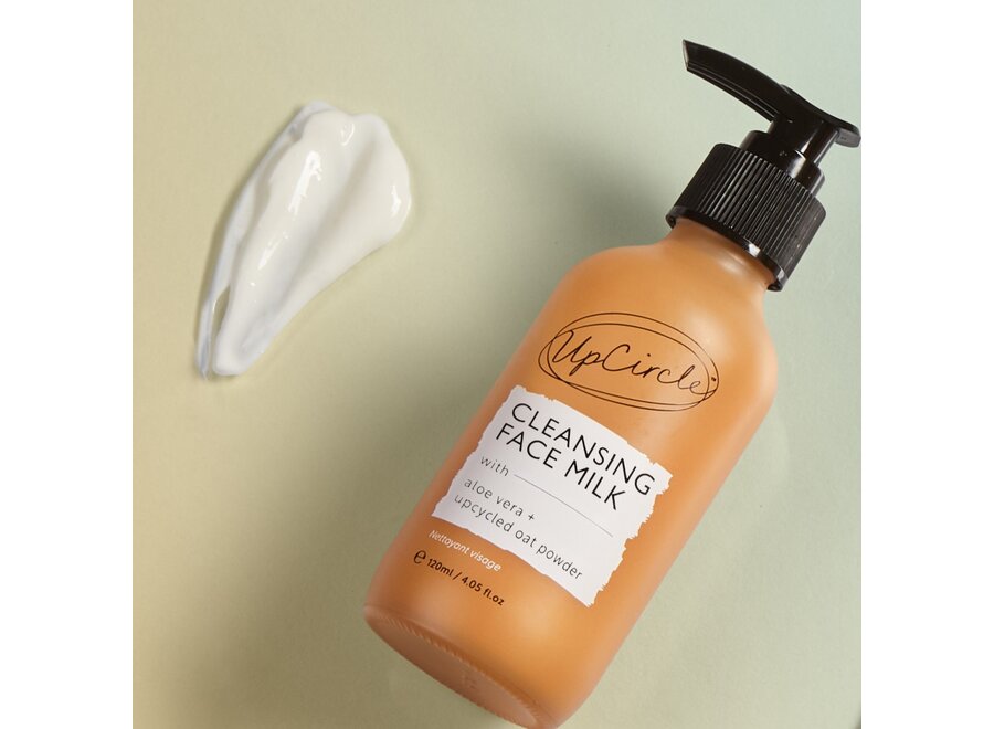 UpCircle Moisturiser & Cleansing Face milk– Upcycled Argan Powder & Oat Powder