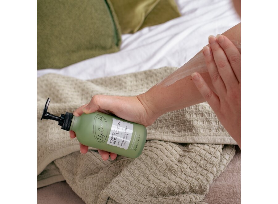 UpCircle Hand + Body Lotion – Upcycled Bergamot fruit water – Vitamine E – 50 ML