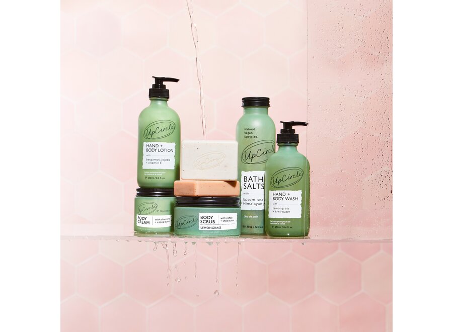 UpCircle Hand + Body Wash – Upcycled Kiwi Water – Lemongrass – 250 ML