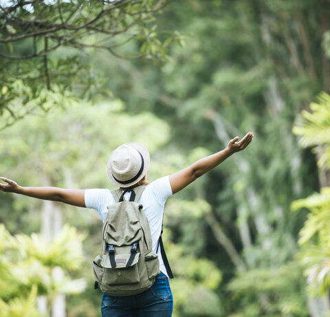 Sustainable travel essentials: small in your bag, big impact