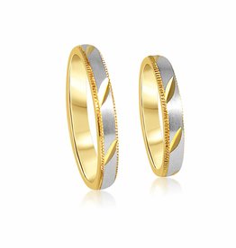 18 karat white and yellow gold wedding rings with matt and shiny finish