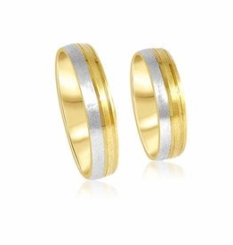 18 karat white and yellow gold wedding rings with matt and shiny  finish