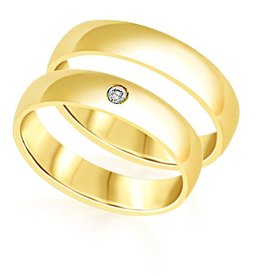 18 karat yellow gold wedding rings with shiny finish with 0.05 ct diamond