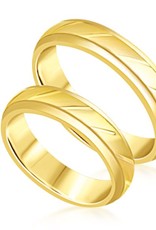 18 karat yellow gold wedding rings with matt and shiny finish ,