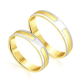 18 karat white and yellow gold wedding rings with matt and shiny finish