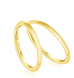 18 karat yellow gold wedding rings with shiny finish