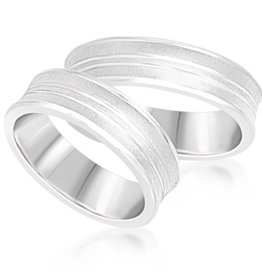 18 karat white gold wedding rings with matt and shiny finish