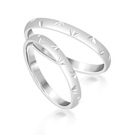 18 karat white gold wedding rings with matt and shiny finish