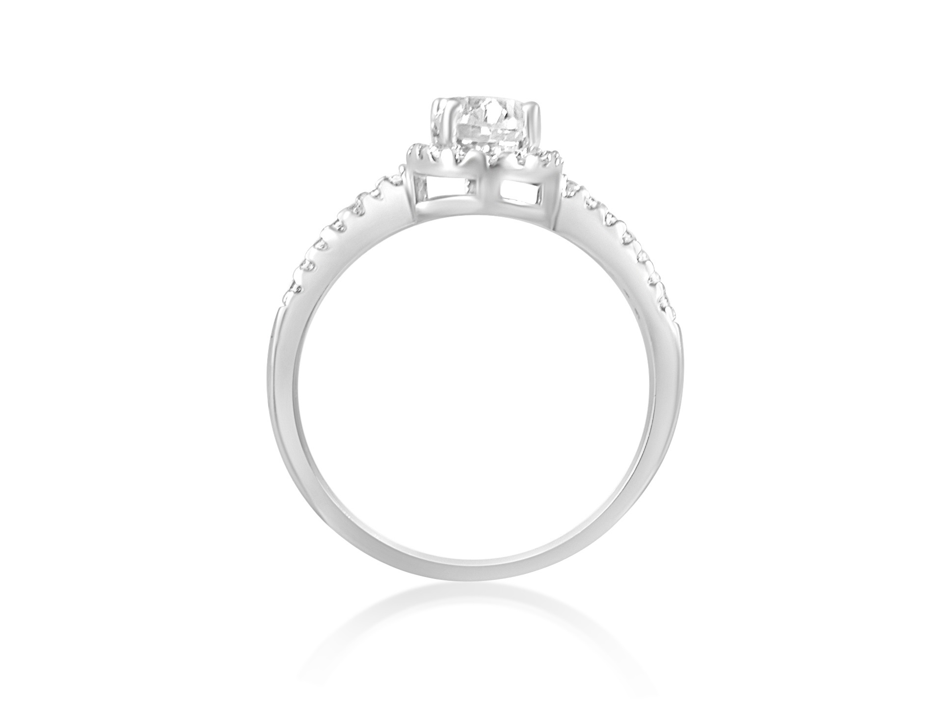 18 karat white gold engagement ring with zirconia