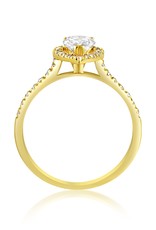 18k yellow gold engagement ring with zirconia
