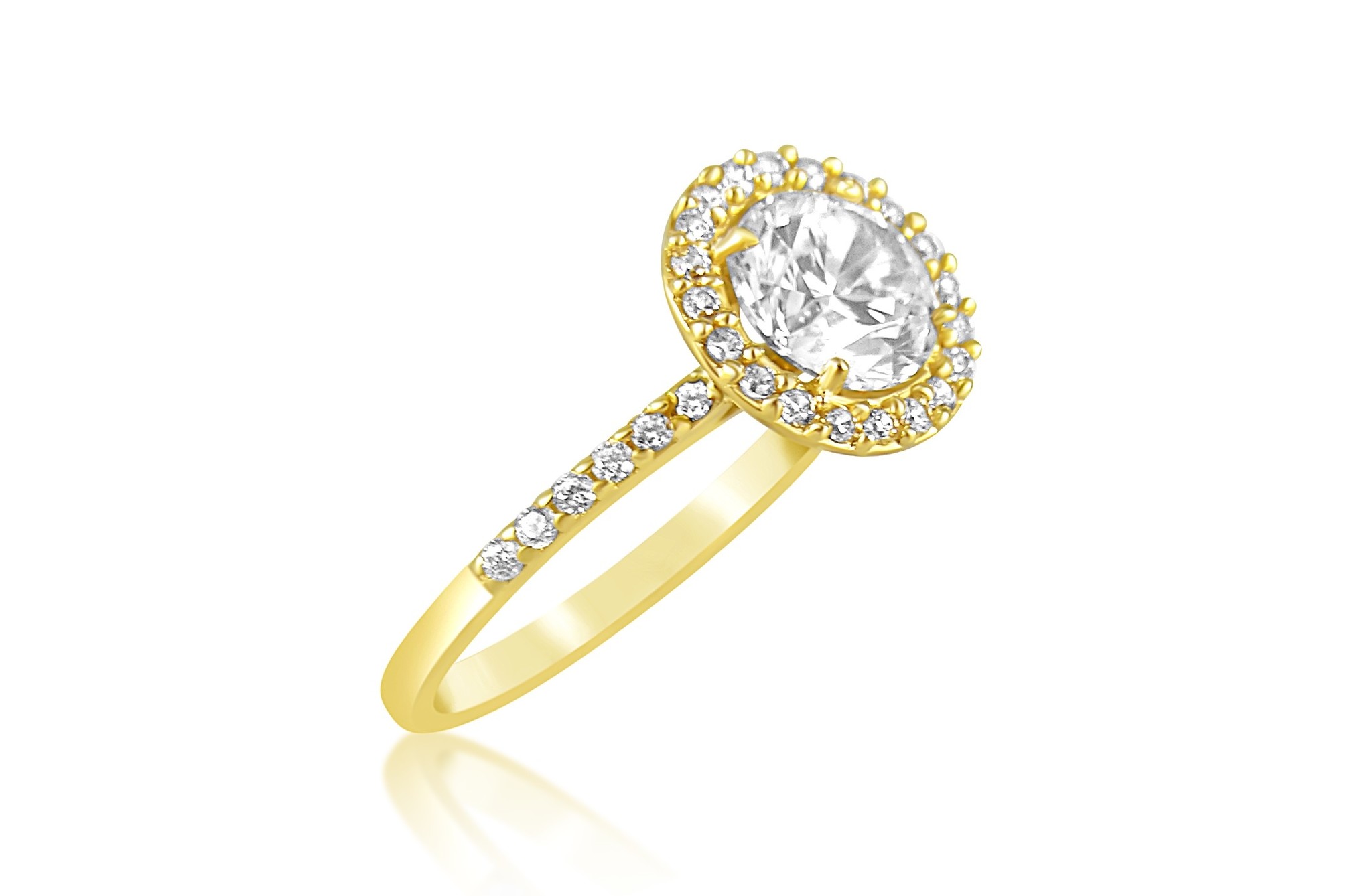 18 karat yellow gold engagement ring with zirconia