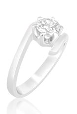 18 karat white gold engagement ring with zirconia