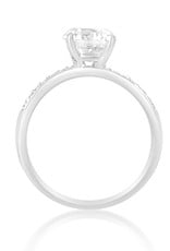 18 karat white gold engagement ring with zirconia