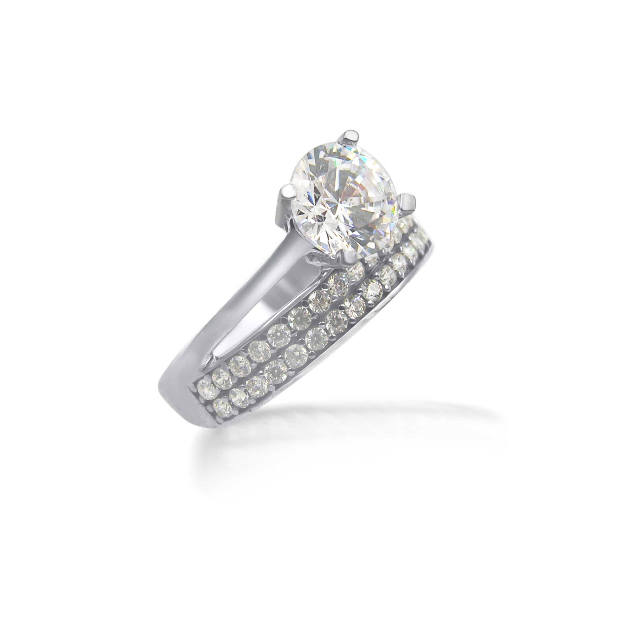 18 karat white gold engagement ring with zirconia