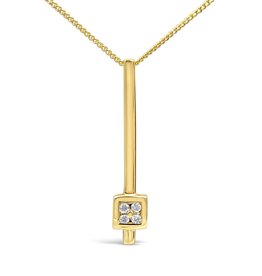 18 karat yellow gold pendant with 0.08 ct diamonds