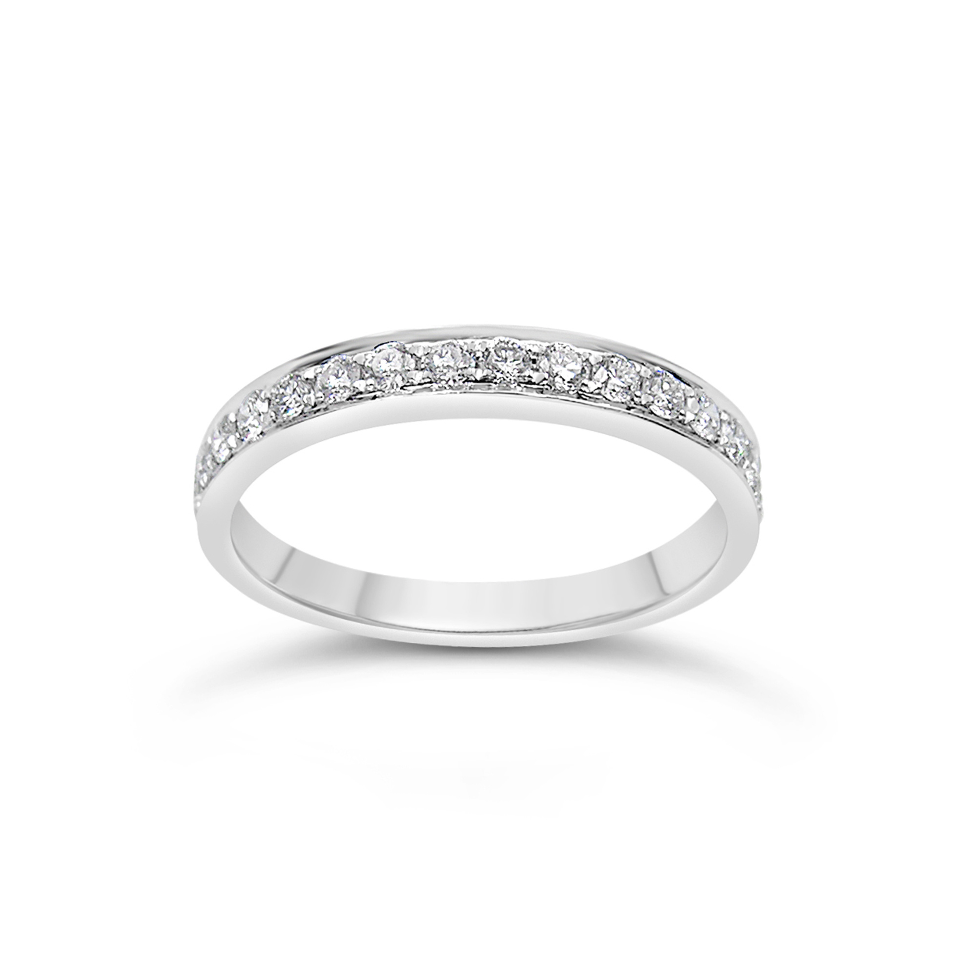 18k white gold ring with 0.30 ct diamonds