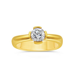 18kt yellow gold engagement ring with 0.74 ct diamond