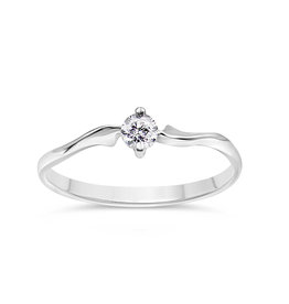 18kt white gold engagement ring with zirconia