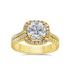 18kt yellow gold engagement ring with zirconia