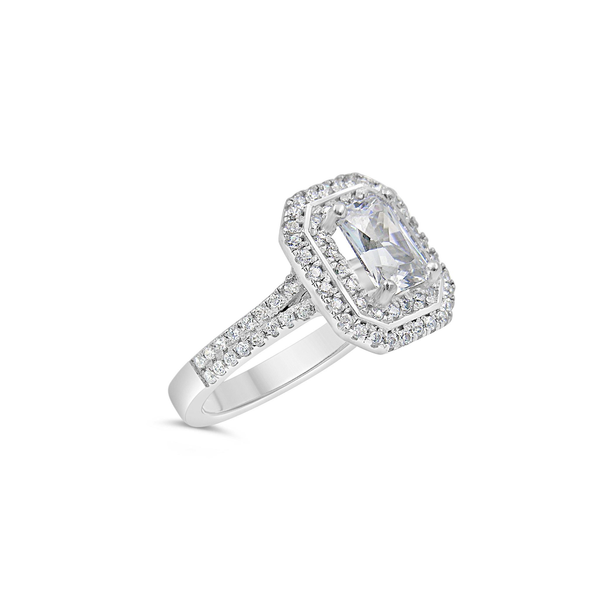 18kt white gold engagement ring with zirconia