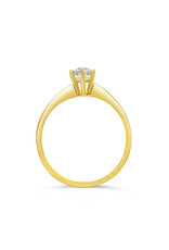 14kt yellow gold engagement ring with zirconia