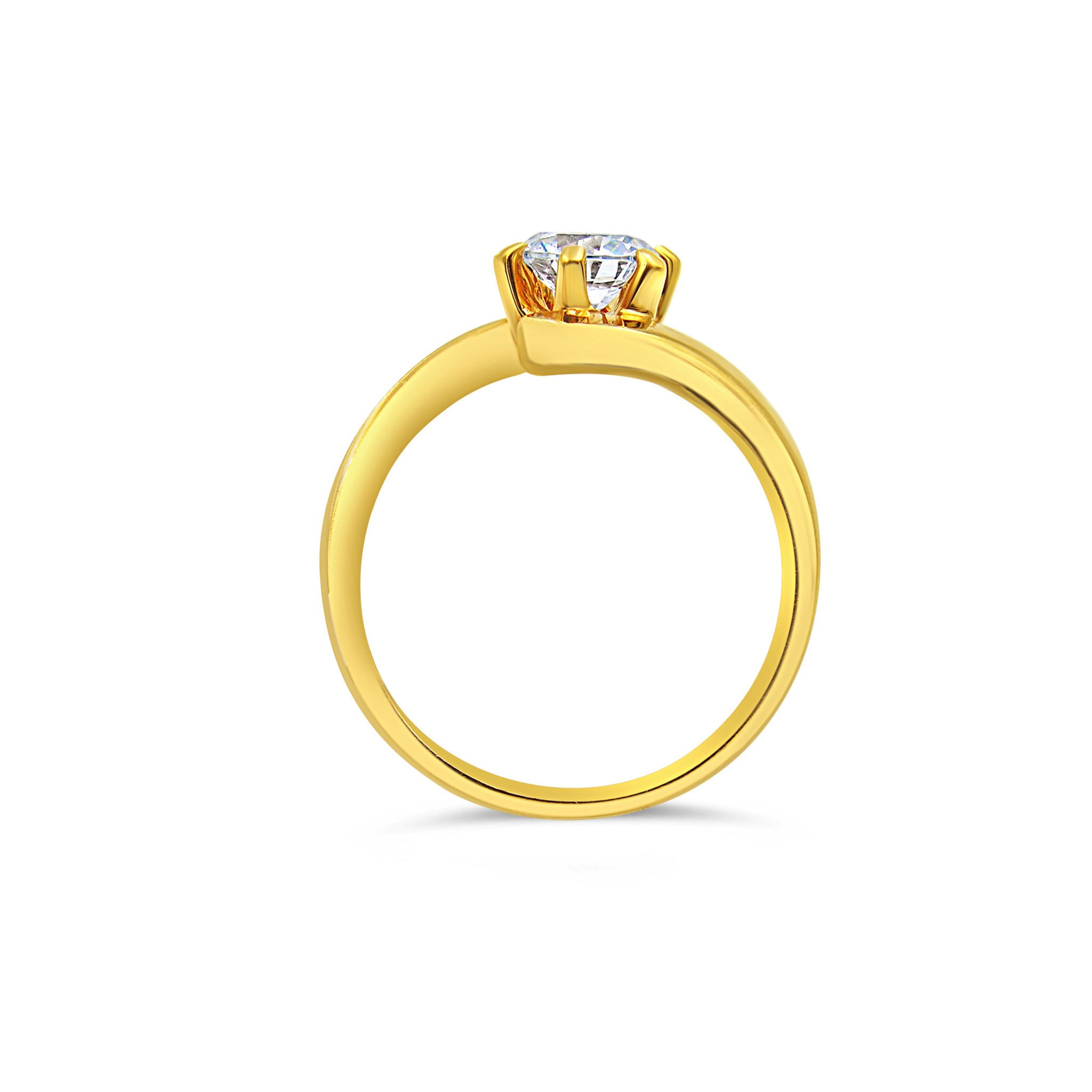 18kt yellow gold engagement ring with zirconia