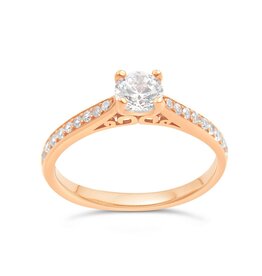 18k rose gold engagement ring with zirconia