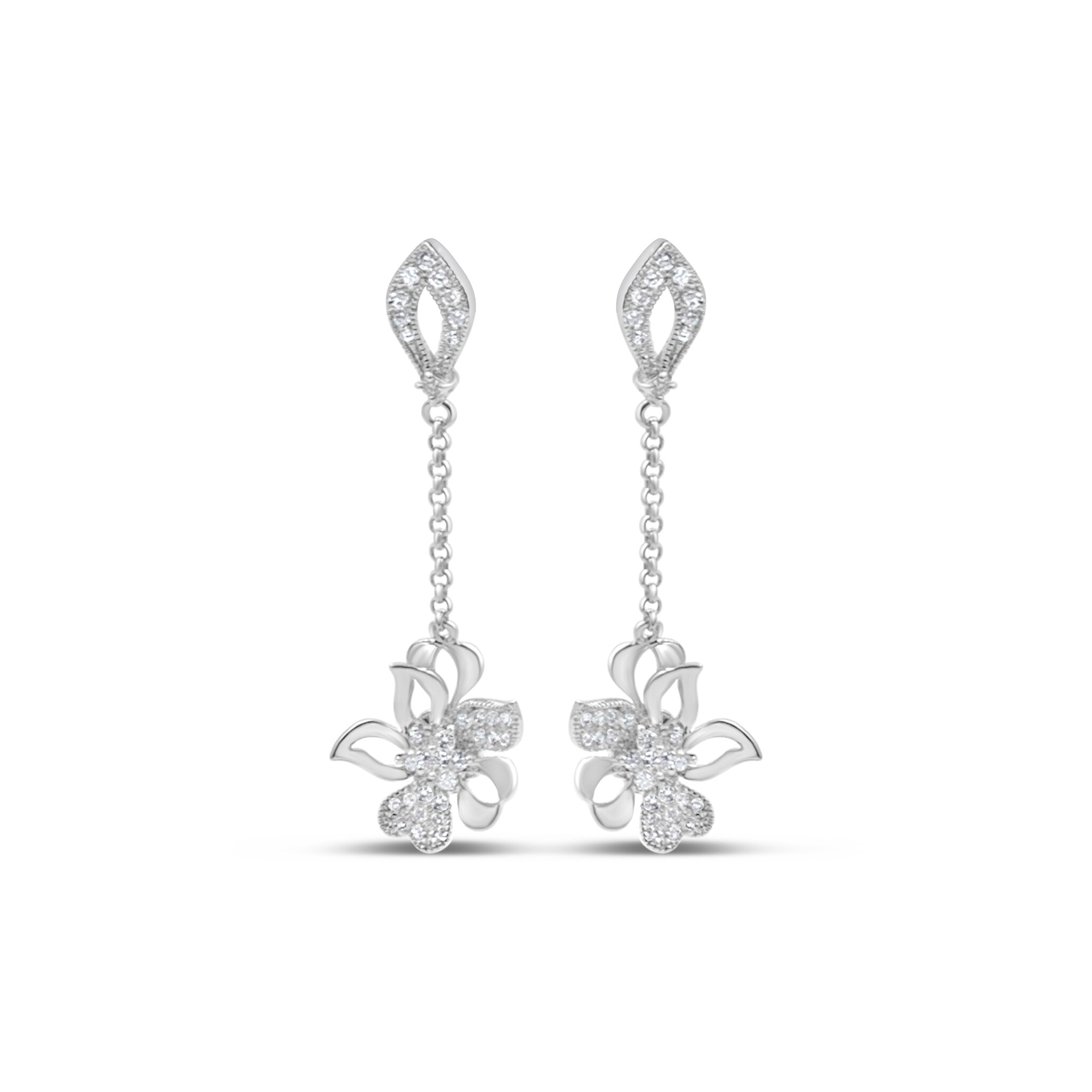 18k white gold earrings with 0,44ct diamonds