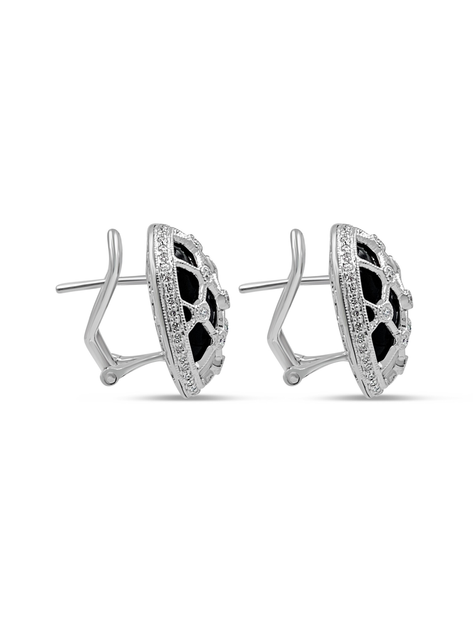 18k white gold earrings with 18,50ct agate & 0,60ct diamonds