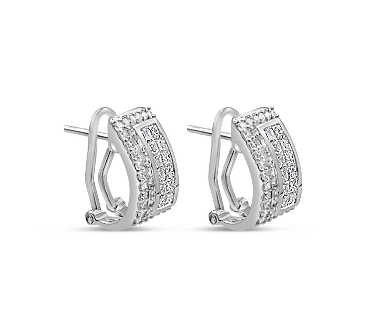 18k white gold earrings with 1,62ct diamonds