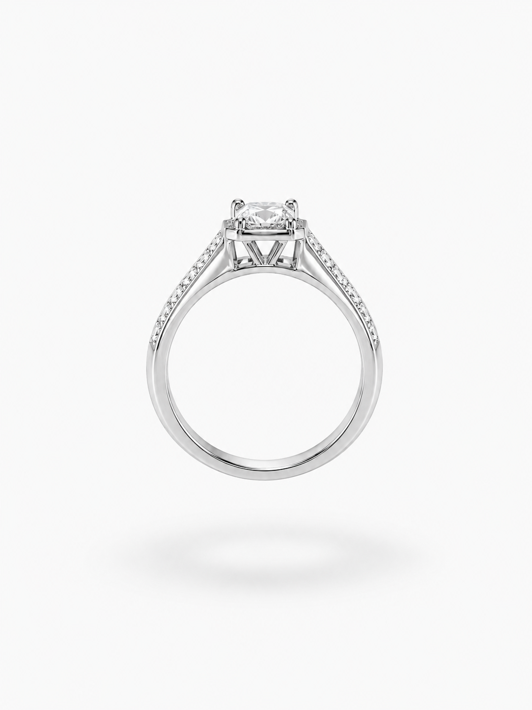 18k white gold engagement ring with 0,93ct lab diamonds