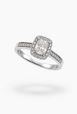 18k white gold engagement ring with 0,93ct lab diamonds