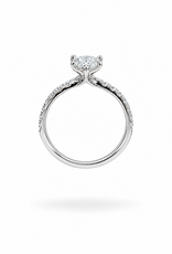 18k white gold engagement ring with 1,46 ct lab diamonds