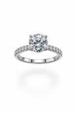 18k white gold engagement ring with 2,83 ct lab diamonds