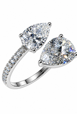 18k white gold engagement ring with 2,96 ct lab diamonds