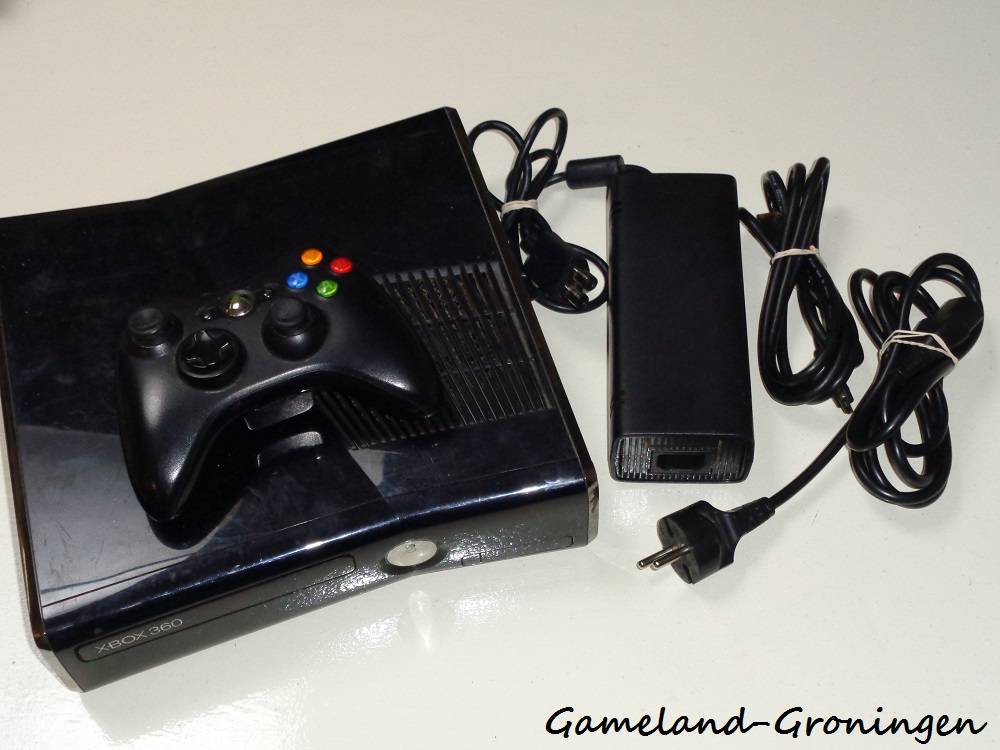 Xbox 360 Slim 250GB with Controller & Wiring (Gloss)